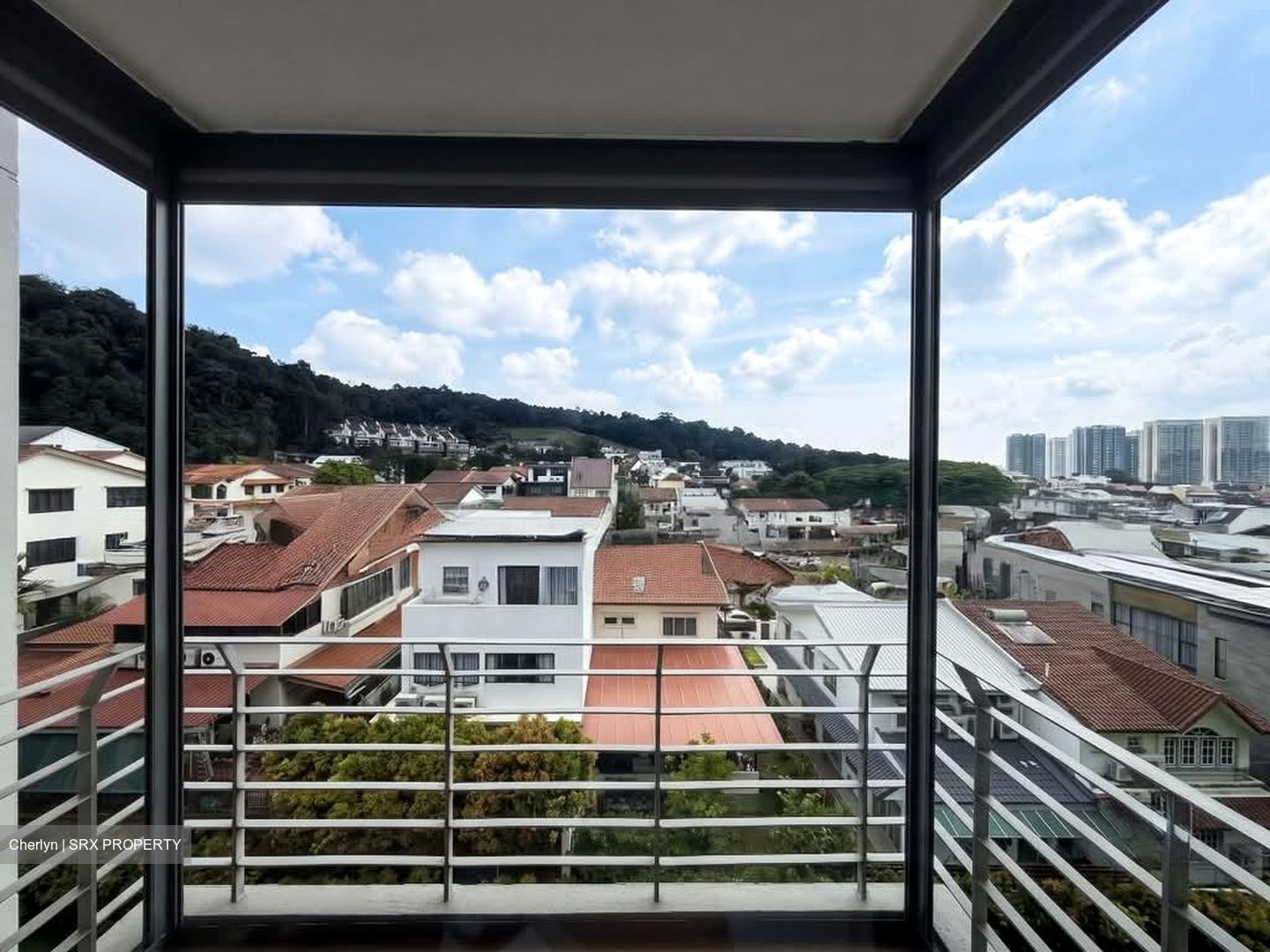 Hilltop Grove (D23), Condominium #588300881